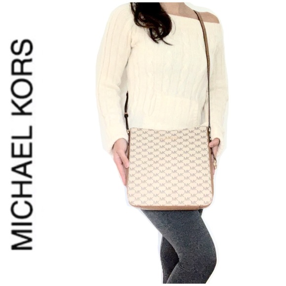 Michael Kors Handbags - NWT authentic MK monogram messenger bag tan acorn